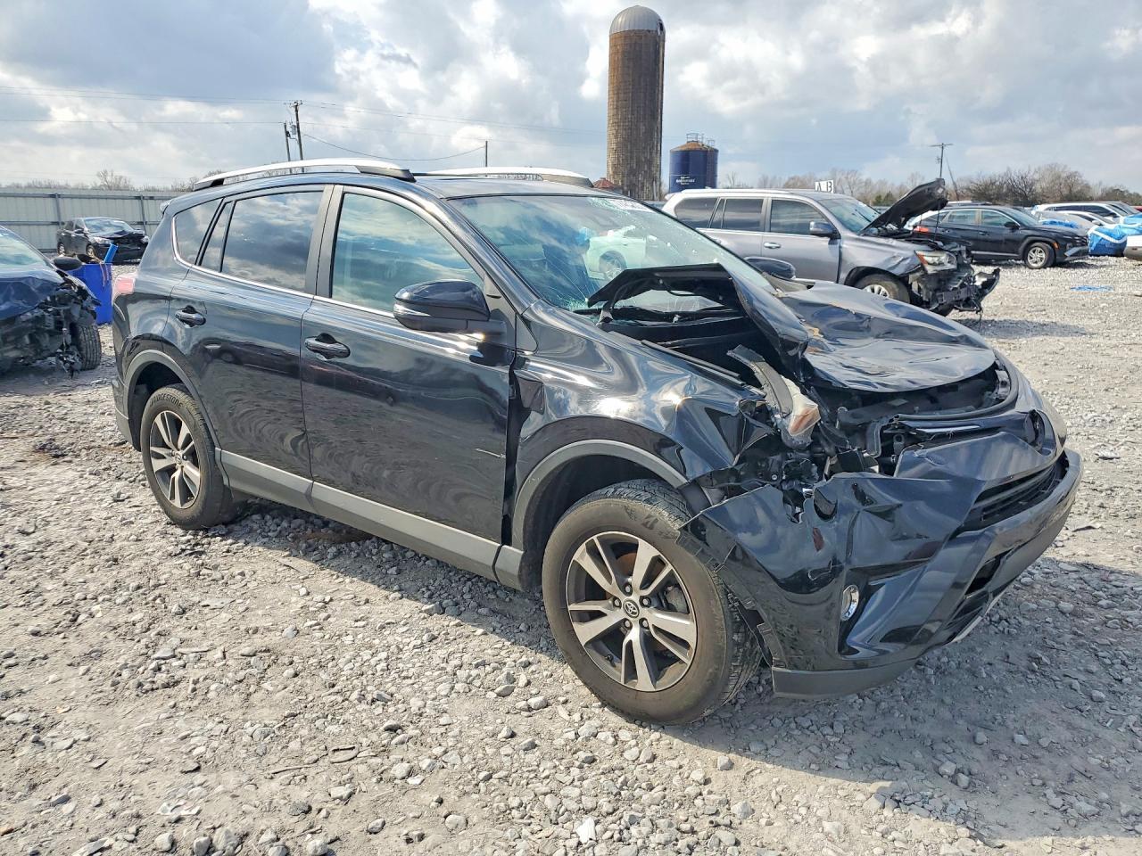 2017 TOYOTA RAV4