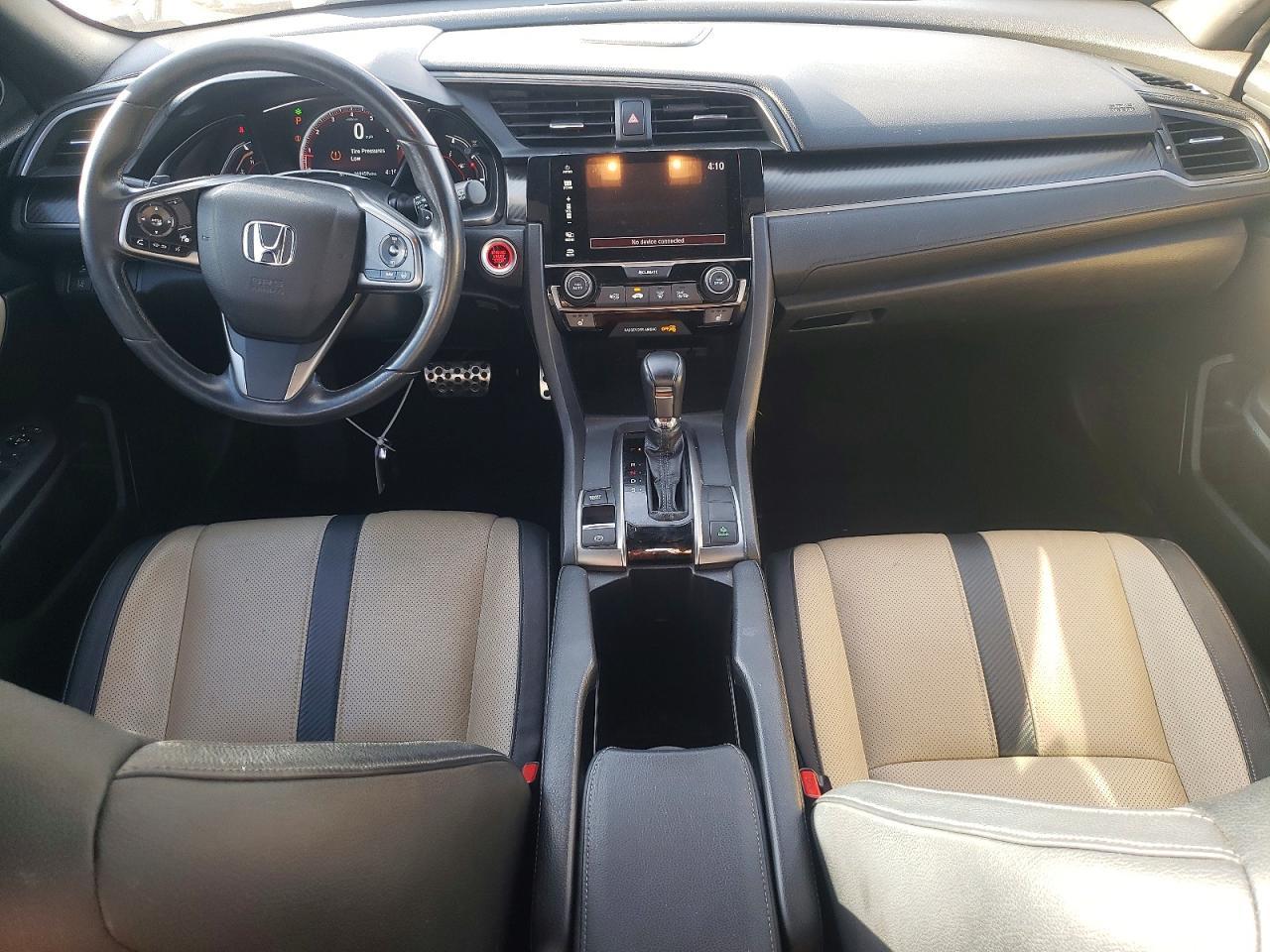 2018 HONDA CIVIC