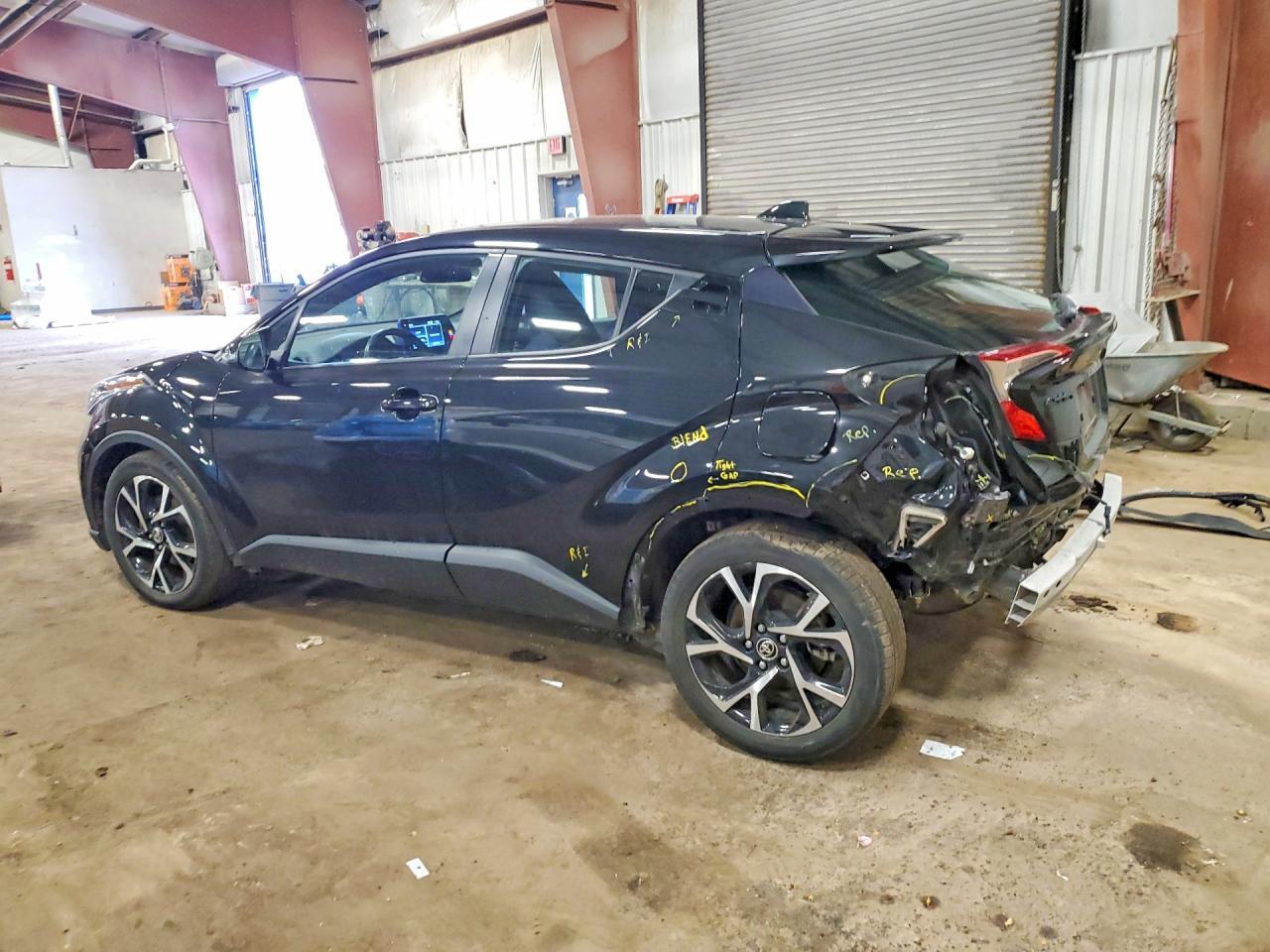 2021 TOYOTA C-HR