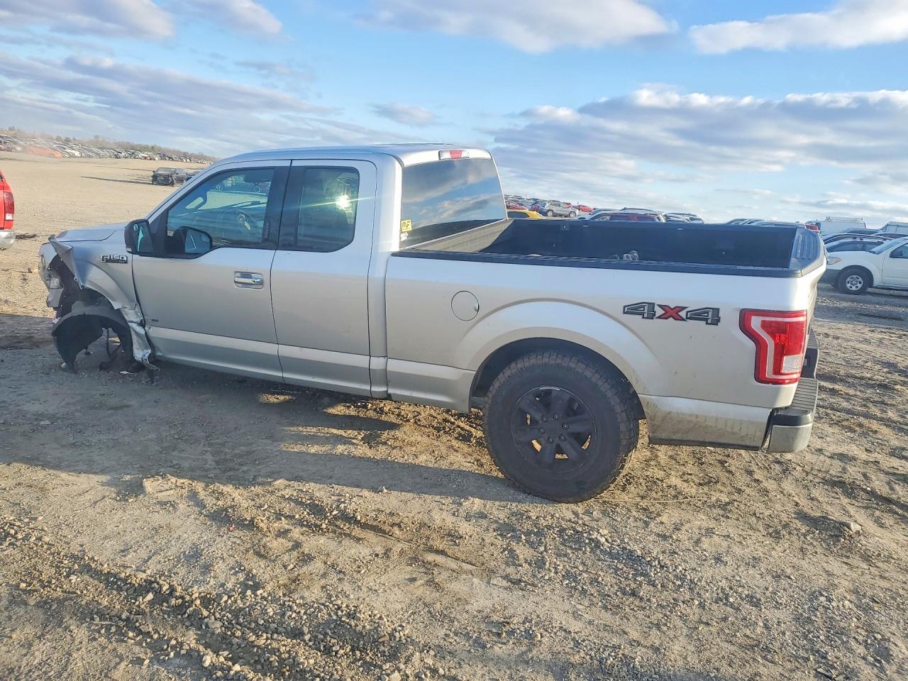 2015 FORD F-150