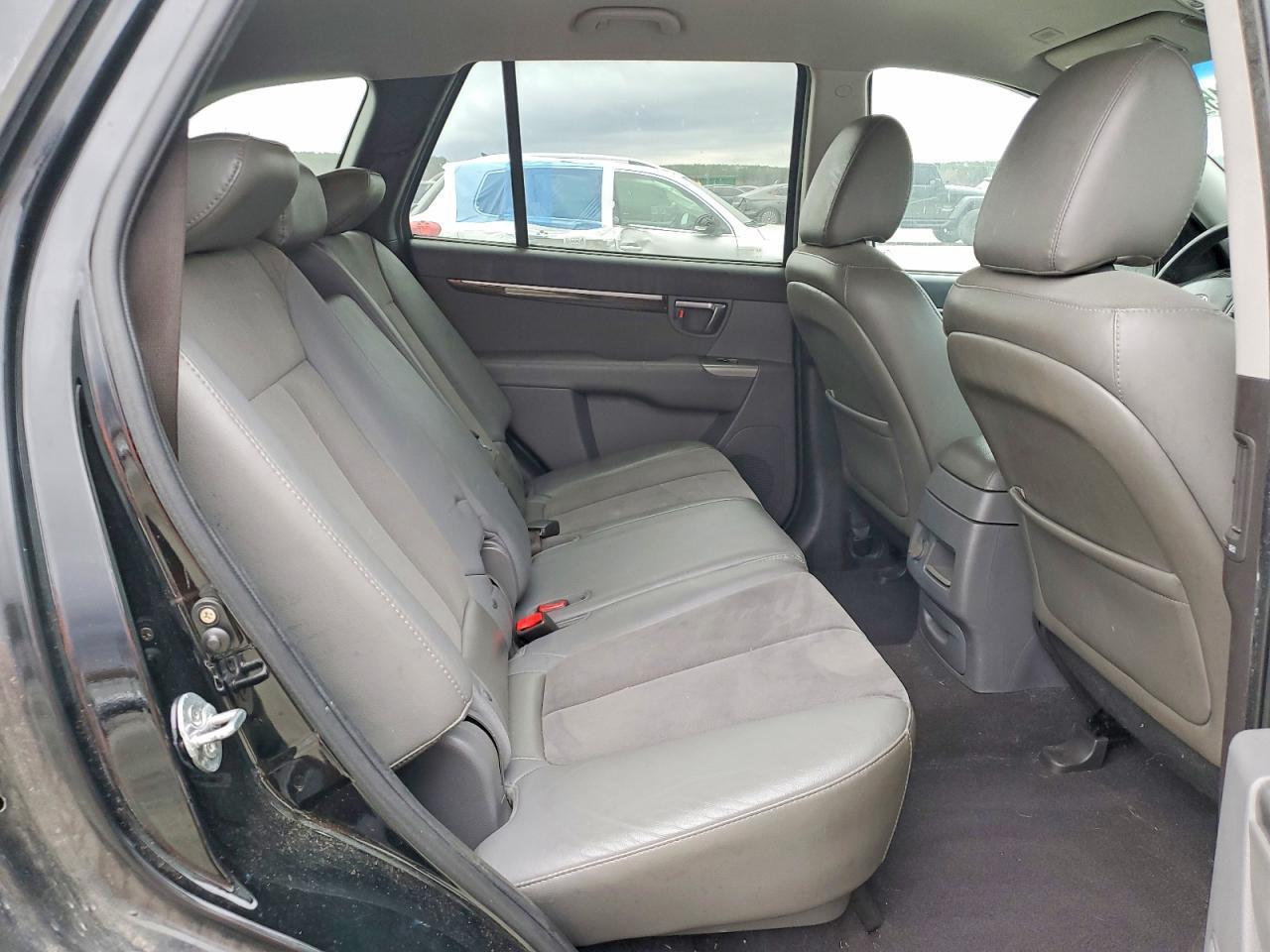 2011 HYUNDAI SANTA FE