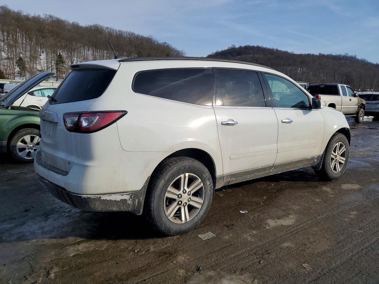 2017 CHEVROLET TRAVERSE
