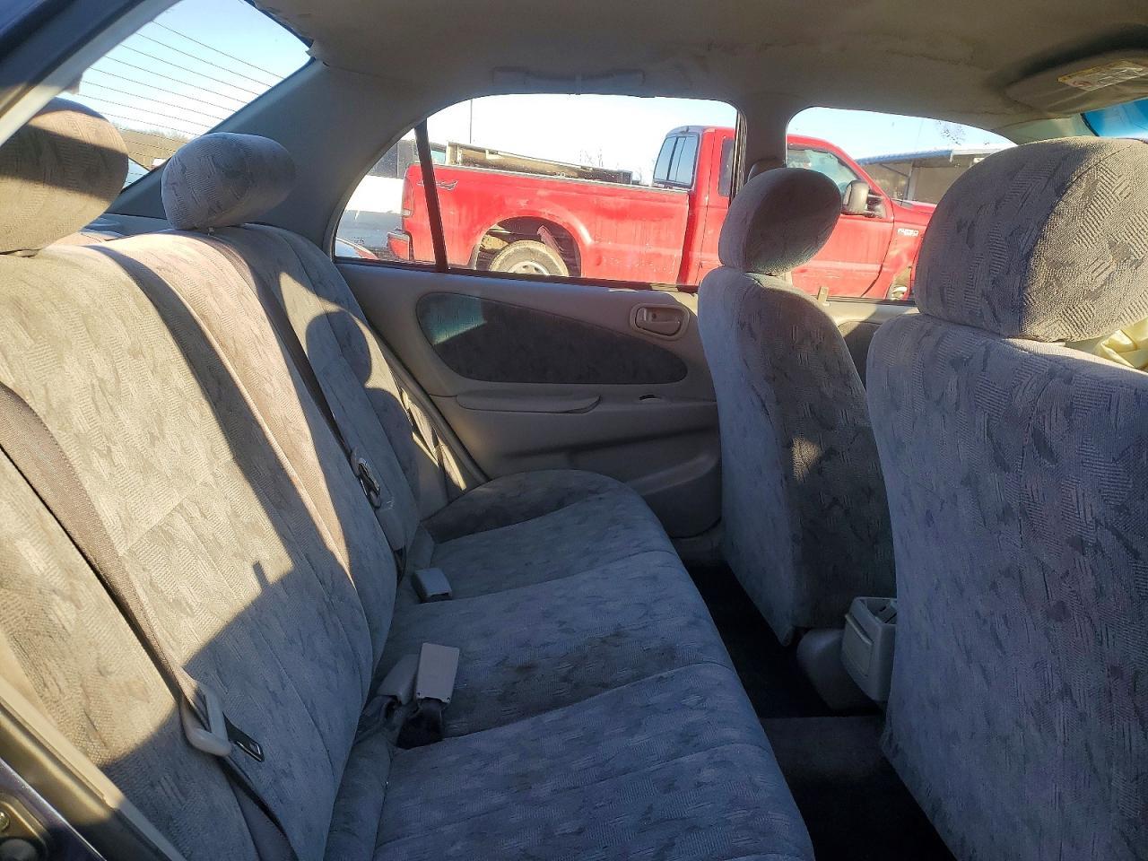 2000 TOYOTA COROLLA