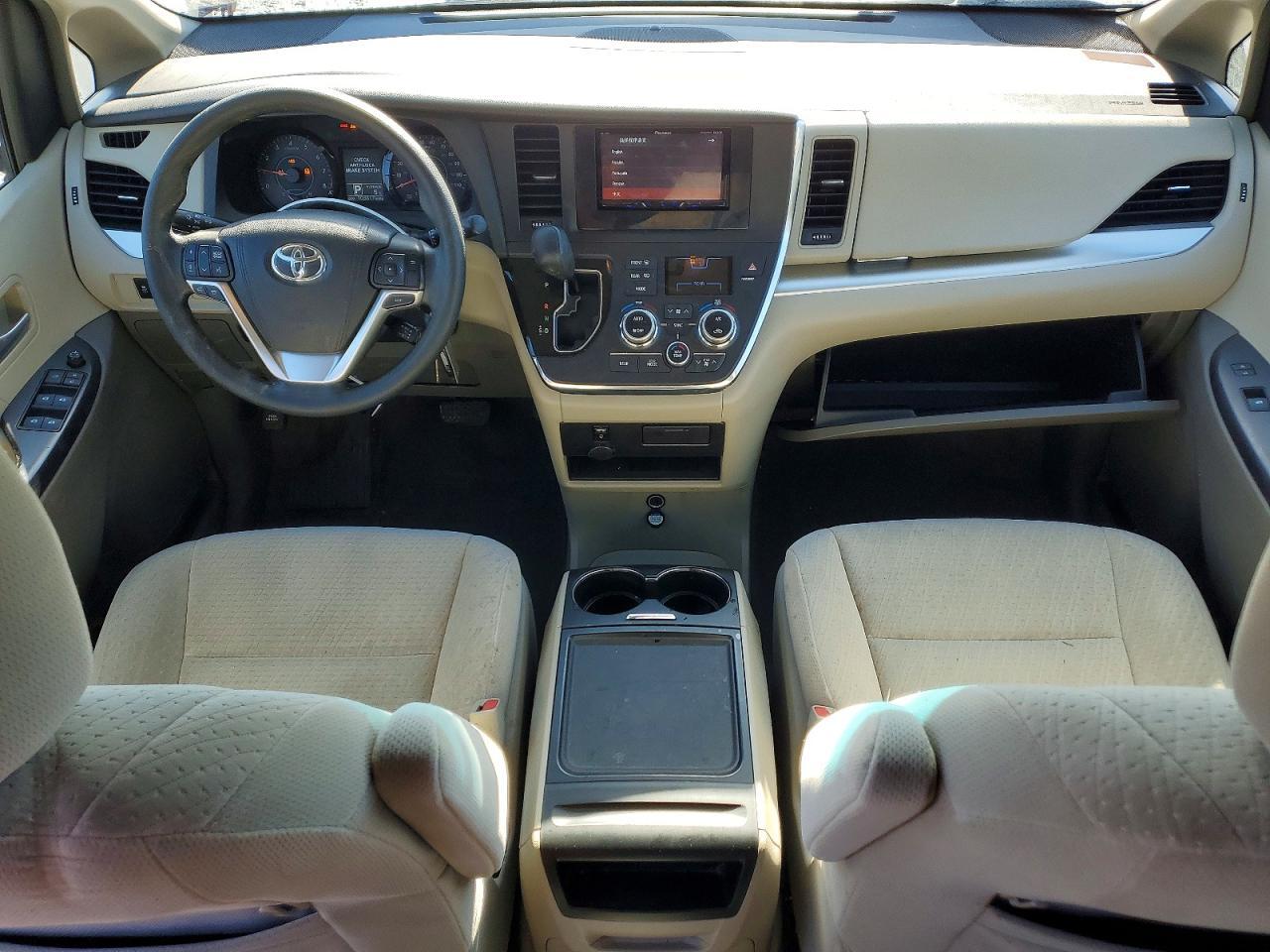 2015 TOYOTA SIENNA
