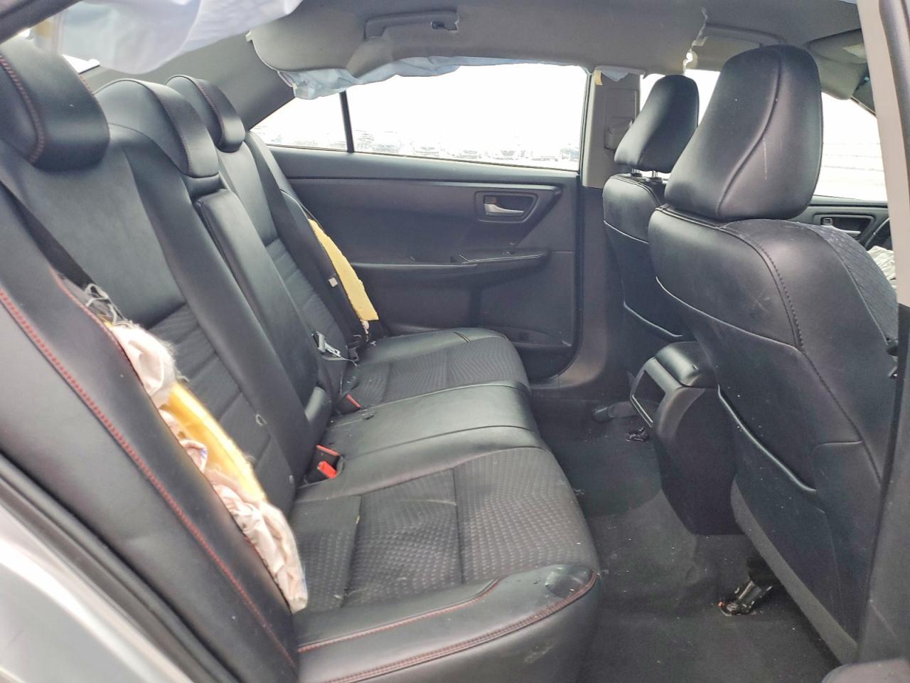 2015 TOYOTA CAMRY