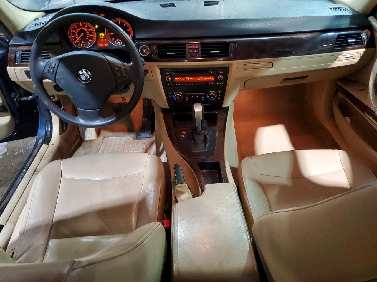 2011 BMW 3 SERIES
