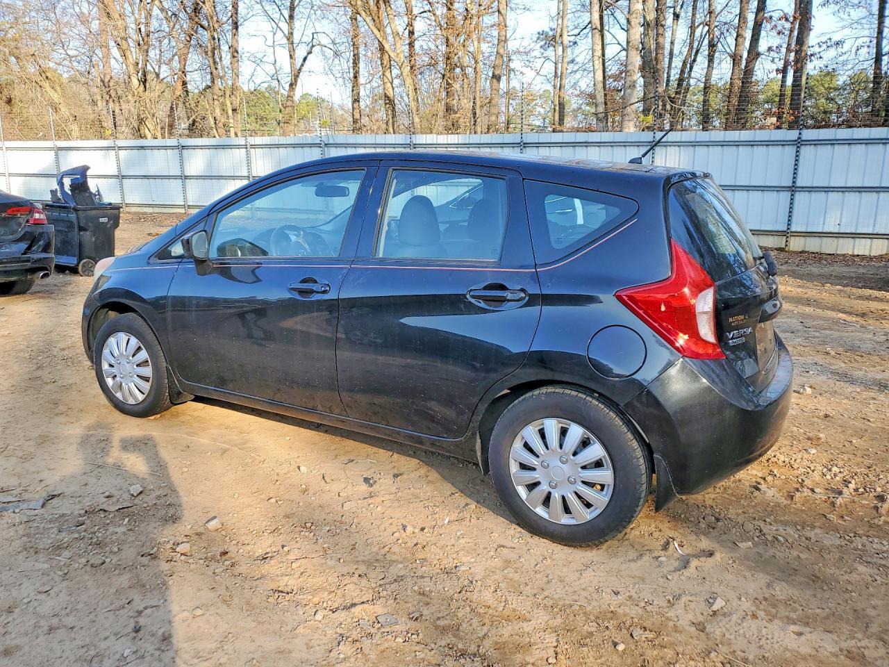 2015 NISSAN Versa Note