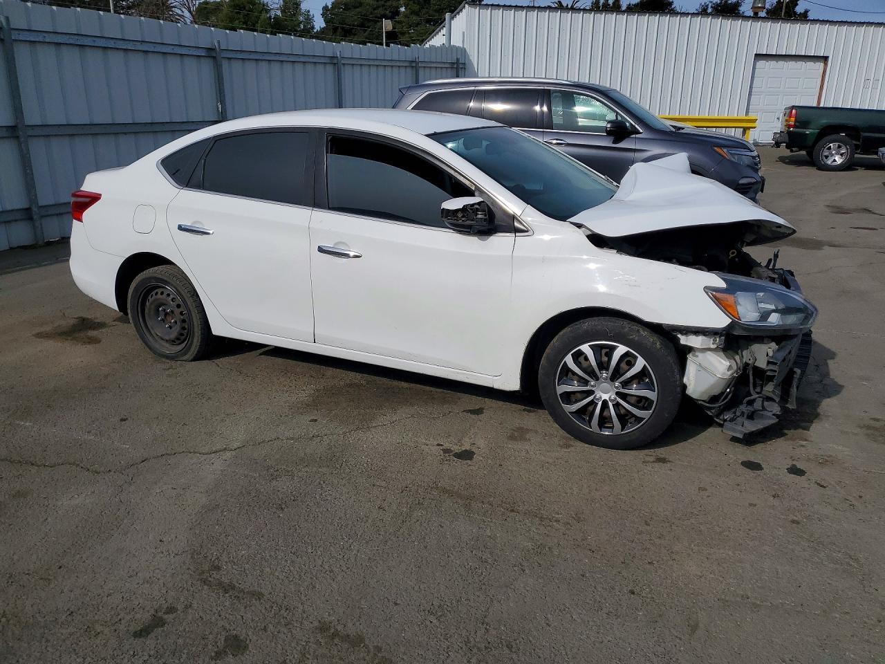 2016 NISSAN SENTRA