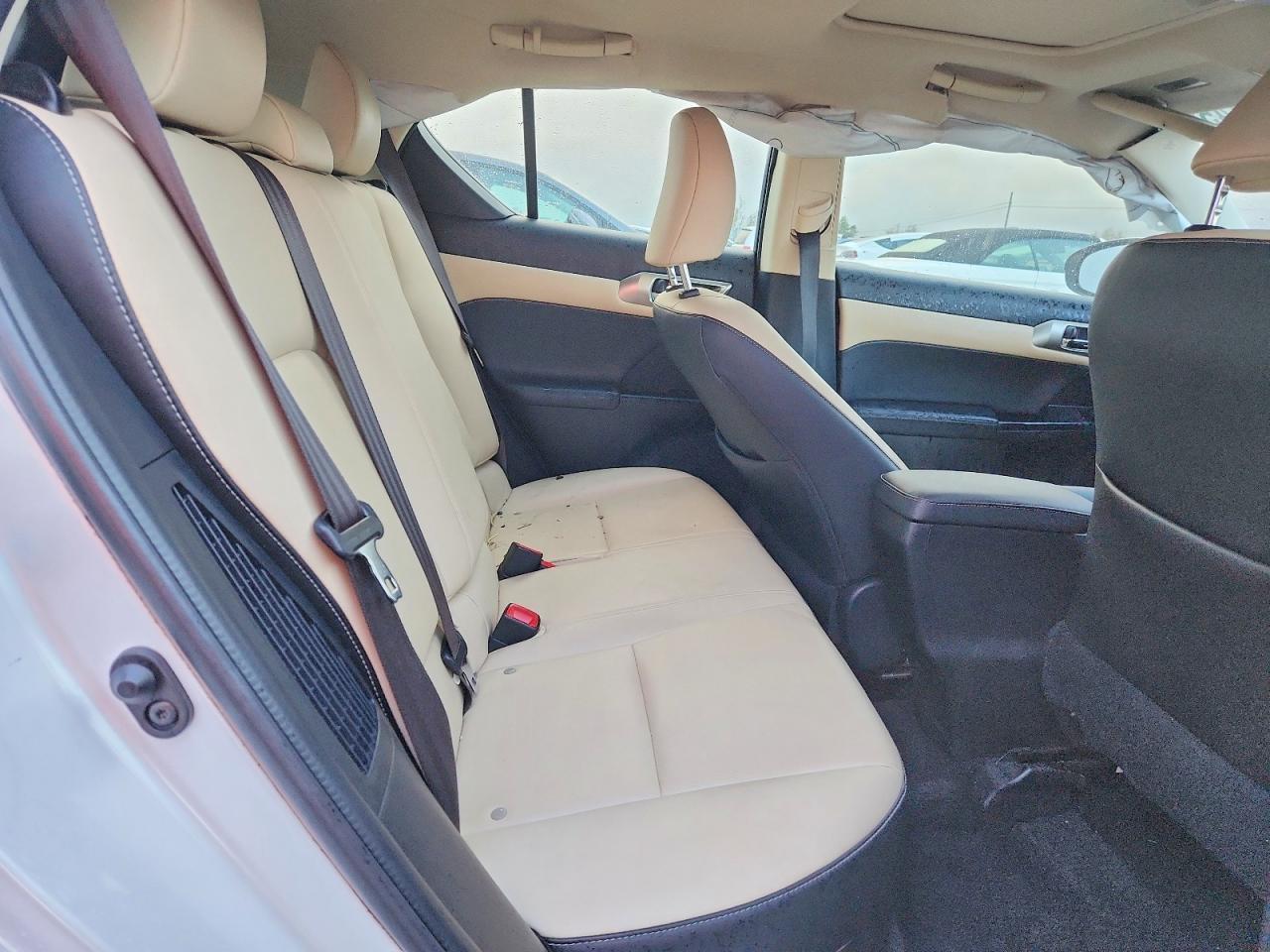 2016 LEXUS CT 200