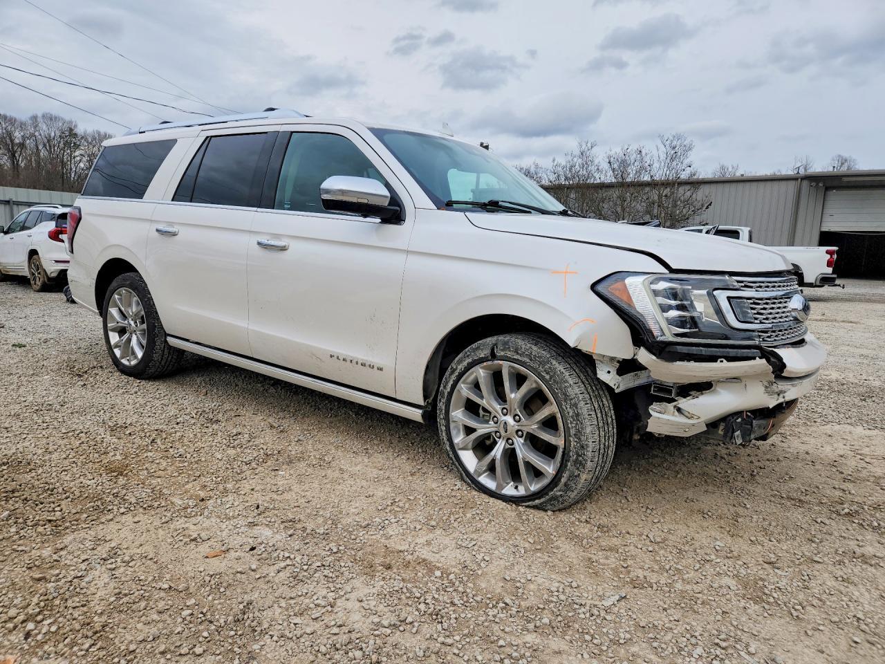 2018 FORD Expedition