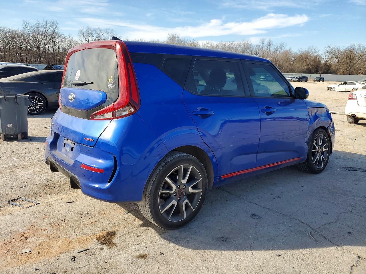2021 KIA SOUL
