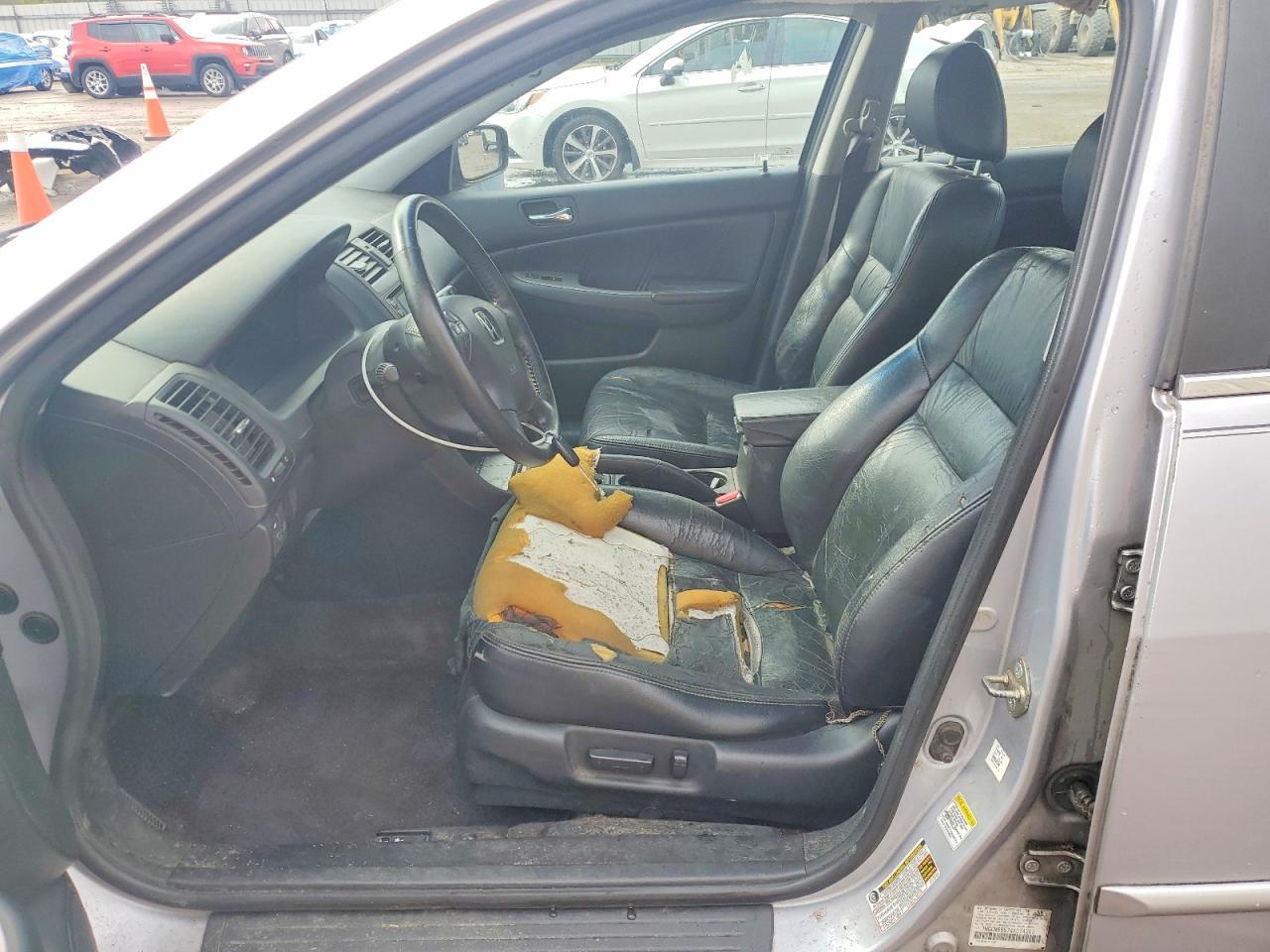 2004 HONDA ACCORD