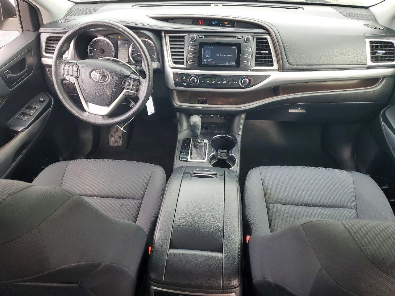 2019 TOYOTA HIGHLANDER
