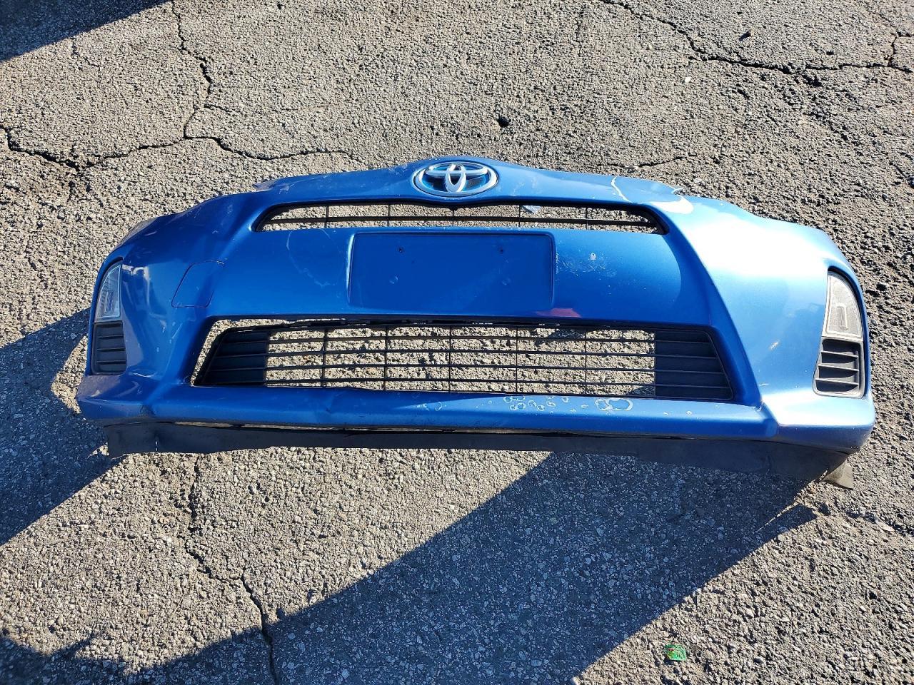 2014 TOYOTA Prius c