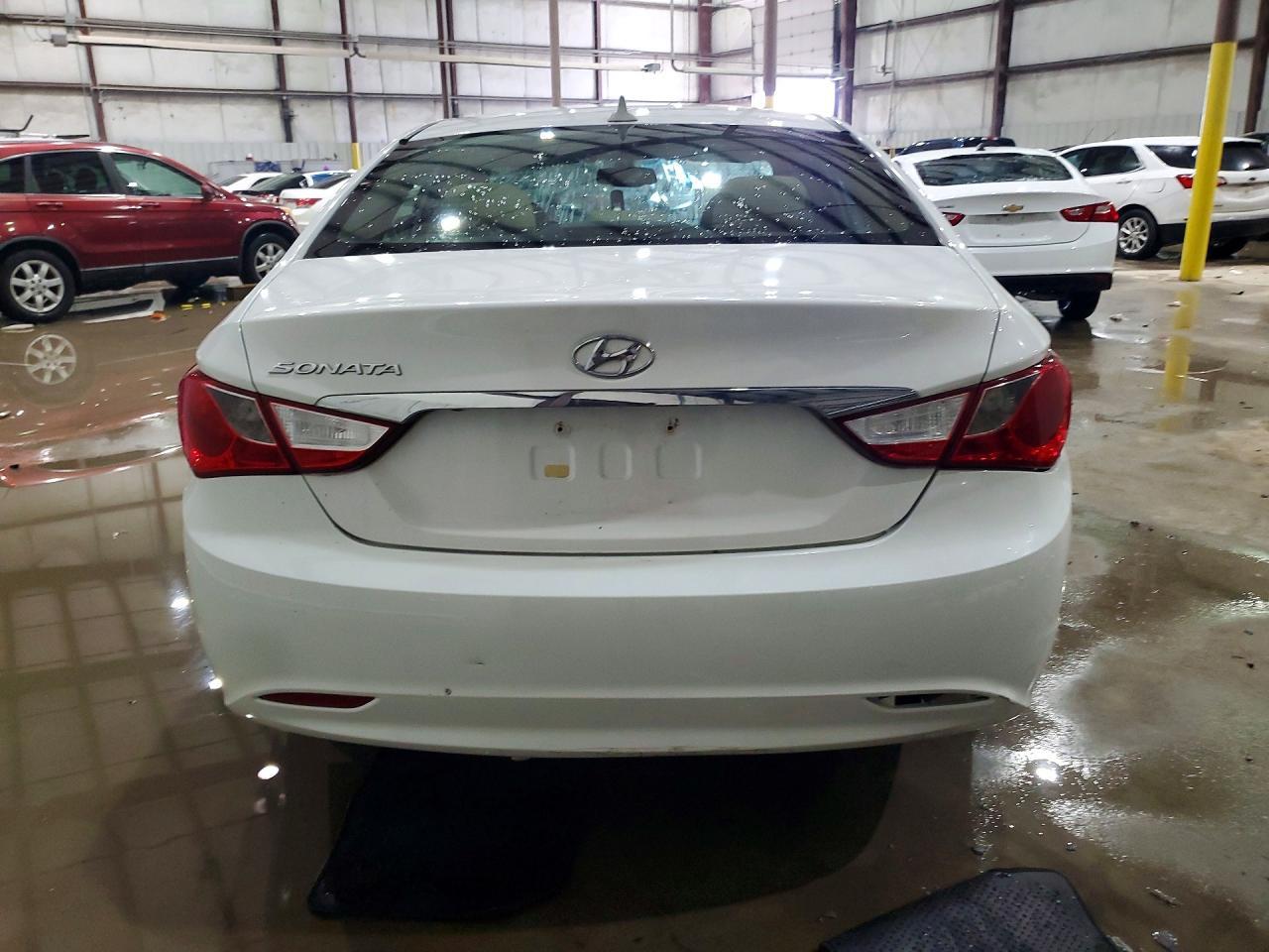 2013 HYUNDAI SONATA