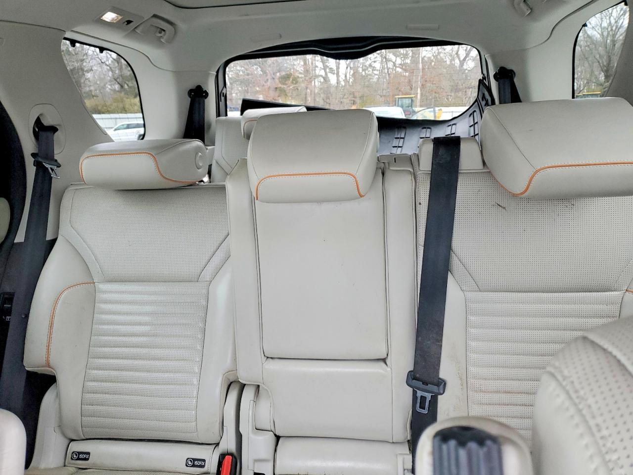 2018 LAND ROVER Discovery