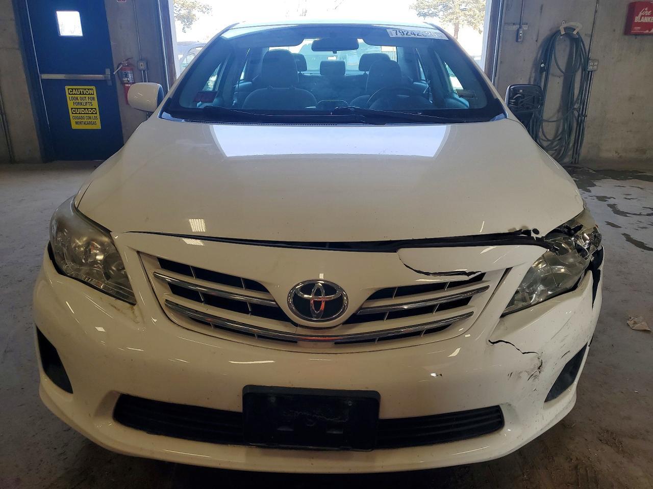 2013 TOYOTA COROLLA