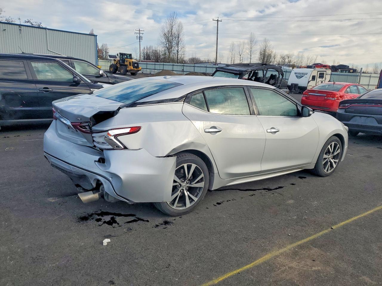 2017 NISSAN Maxima