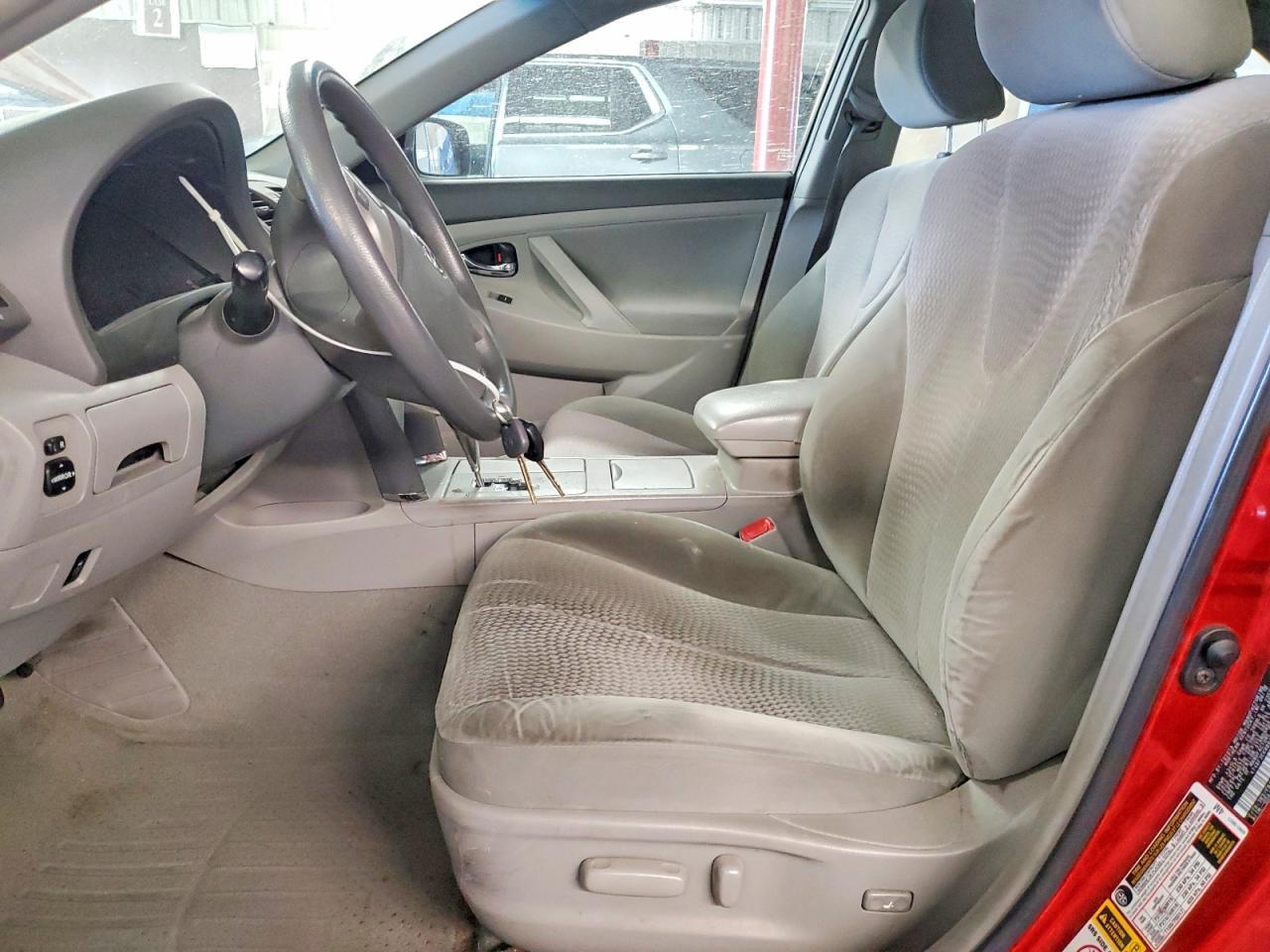 2011 TOYOTA CAMRY