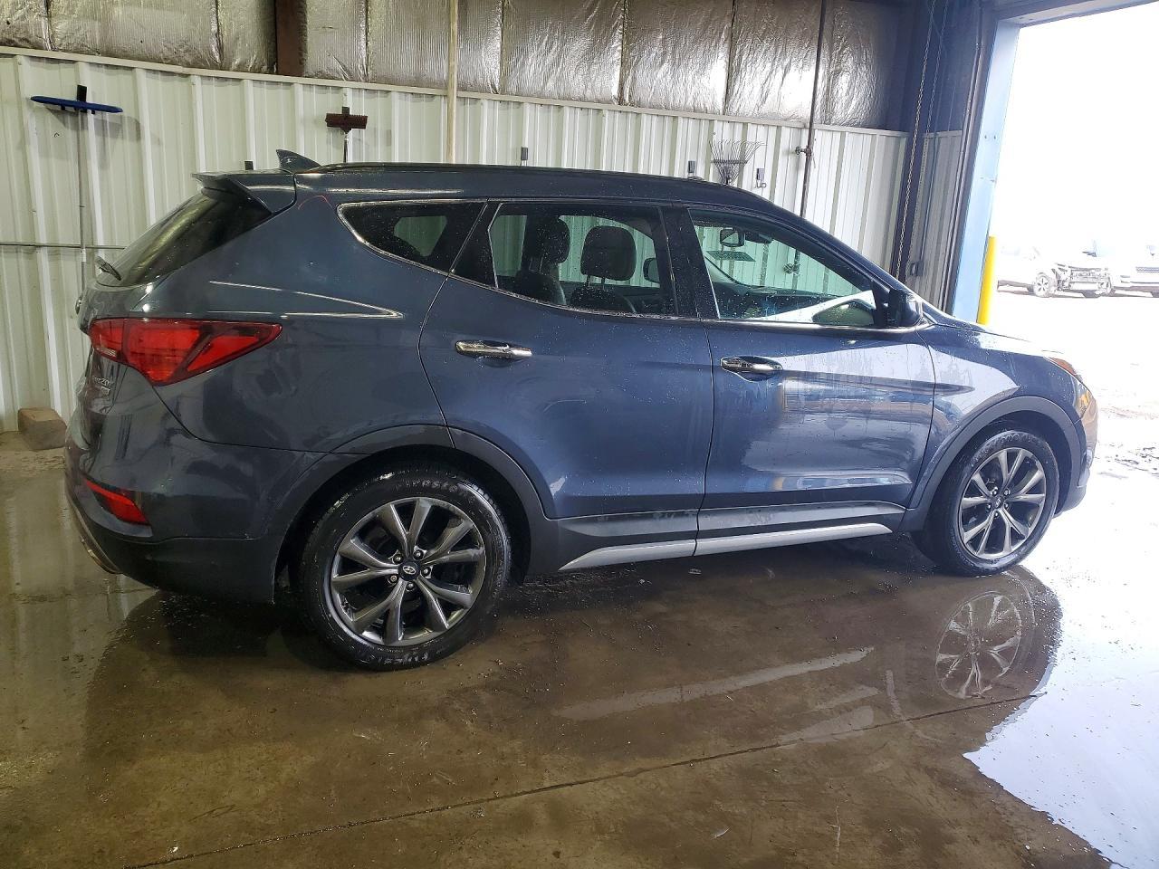 2017 HYUNDAI SANTA FE