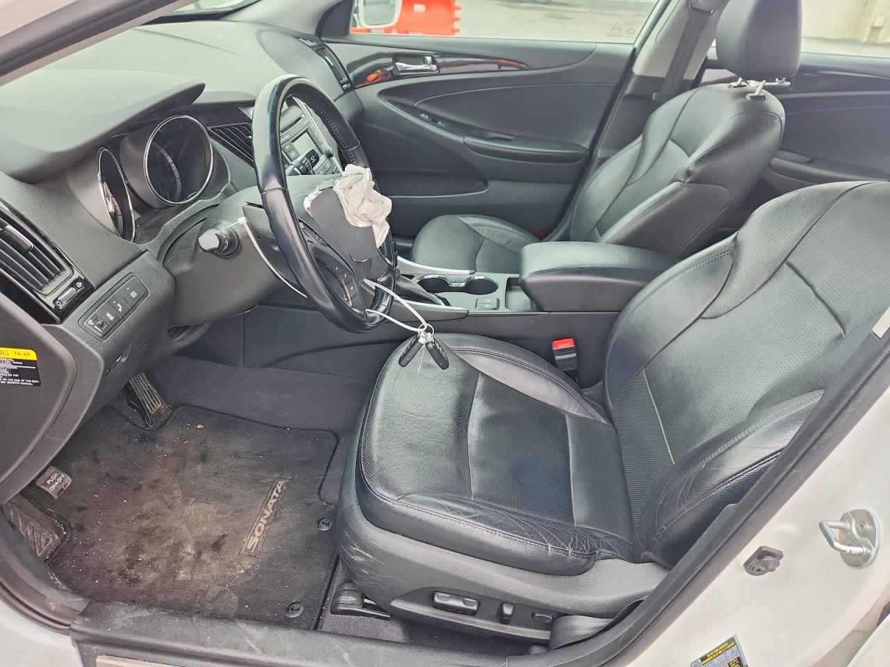 2014 HYUNDAI SONATA
