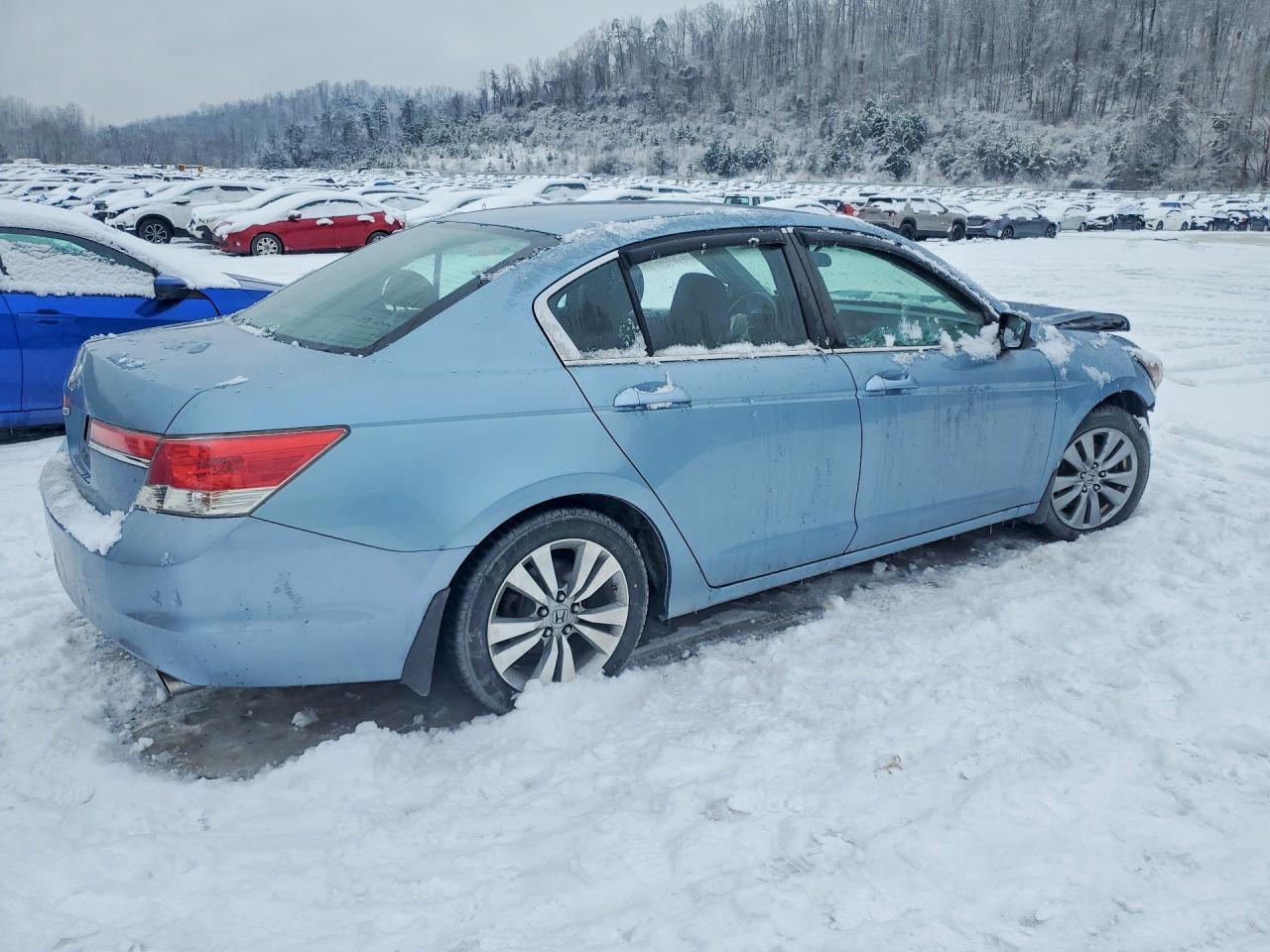 2011 HONDA ACCORD