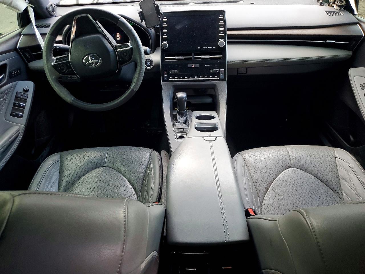 2021 TOYOTA Avalon