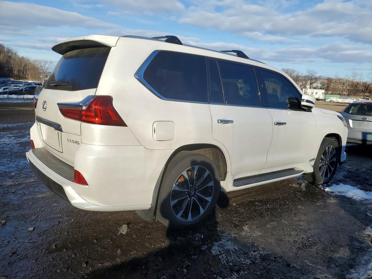2021 LEXUS LX 570