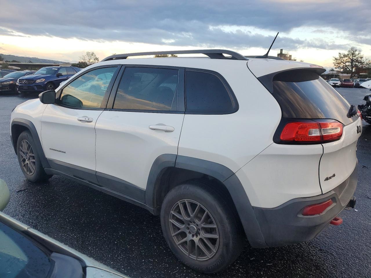2014 JEEP CHEROKEE