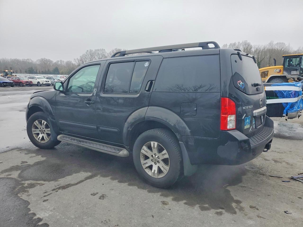2010 NISSAN PATHFINDER