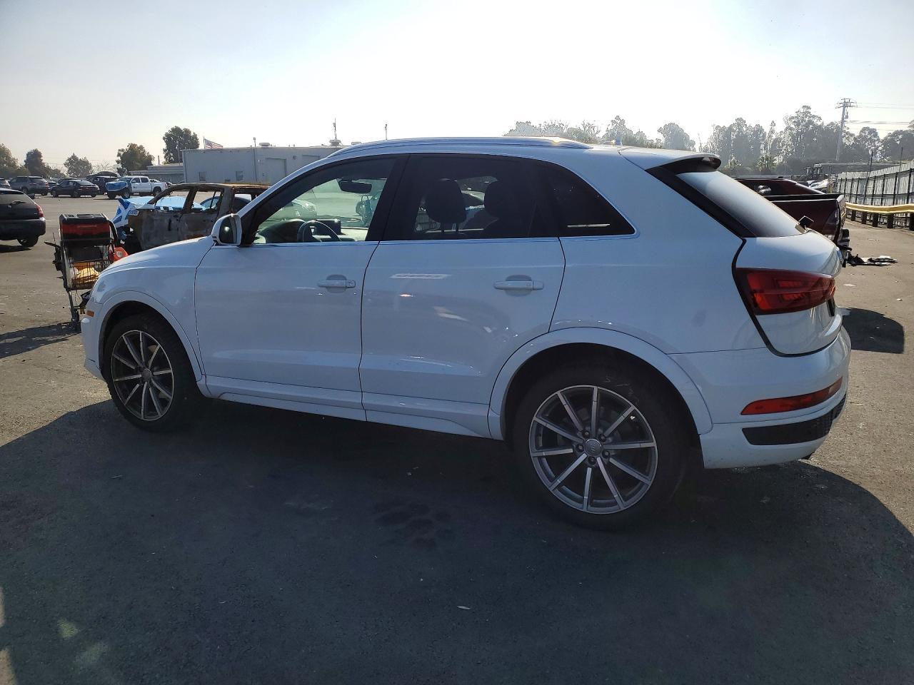2018 AUDI Q3