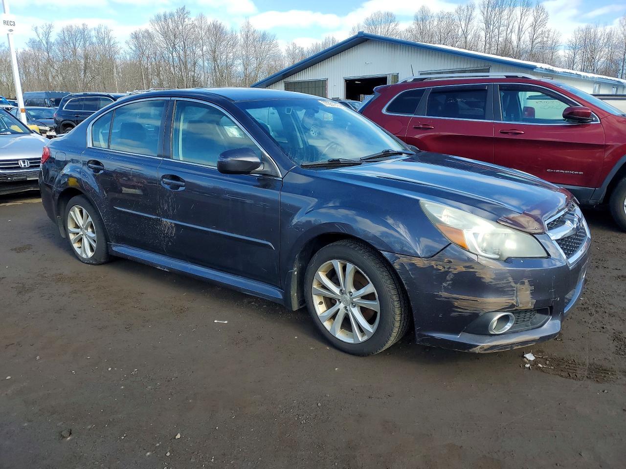 2013 SUBARU Legacy