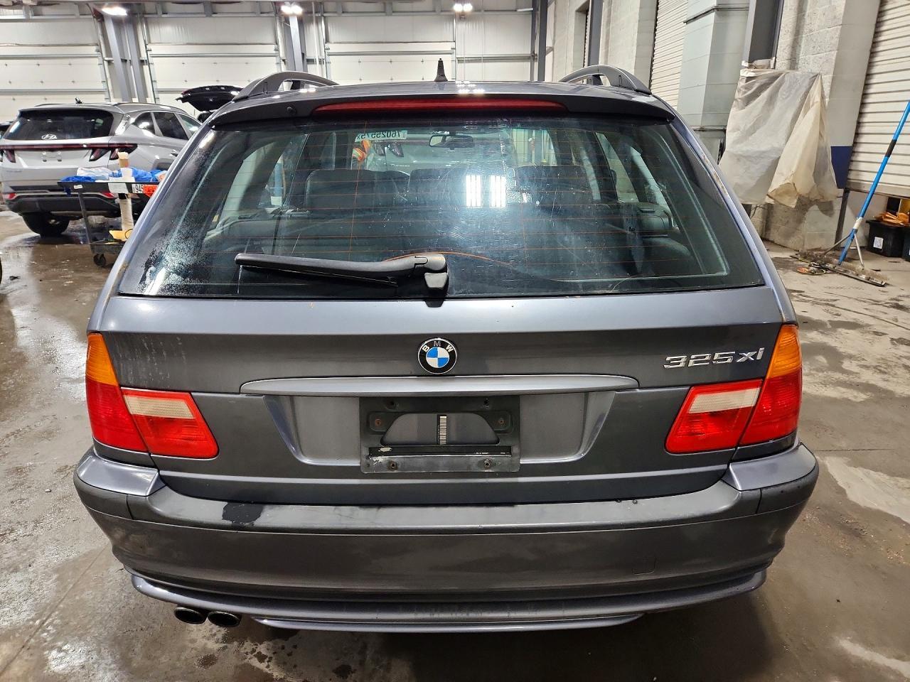 2002 BMW 3 SERIES