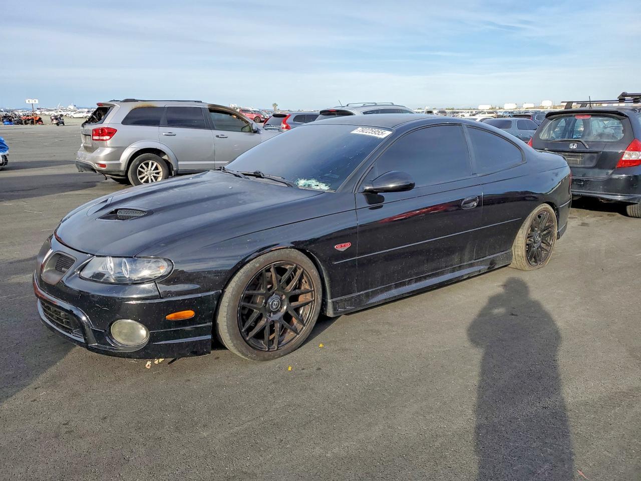 2005 PONTIAC Gto