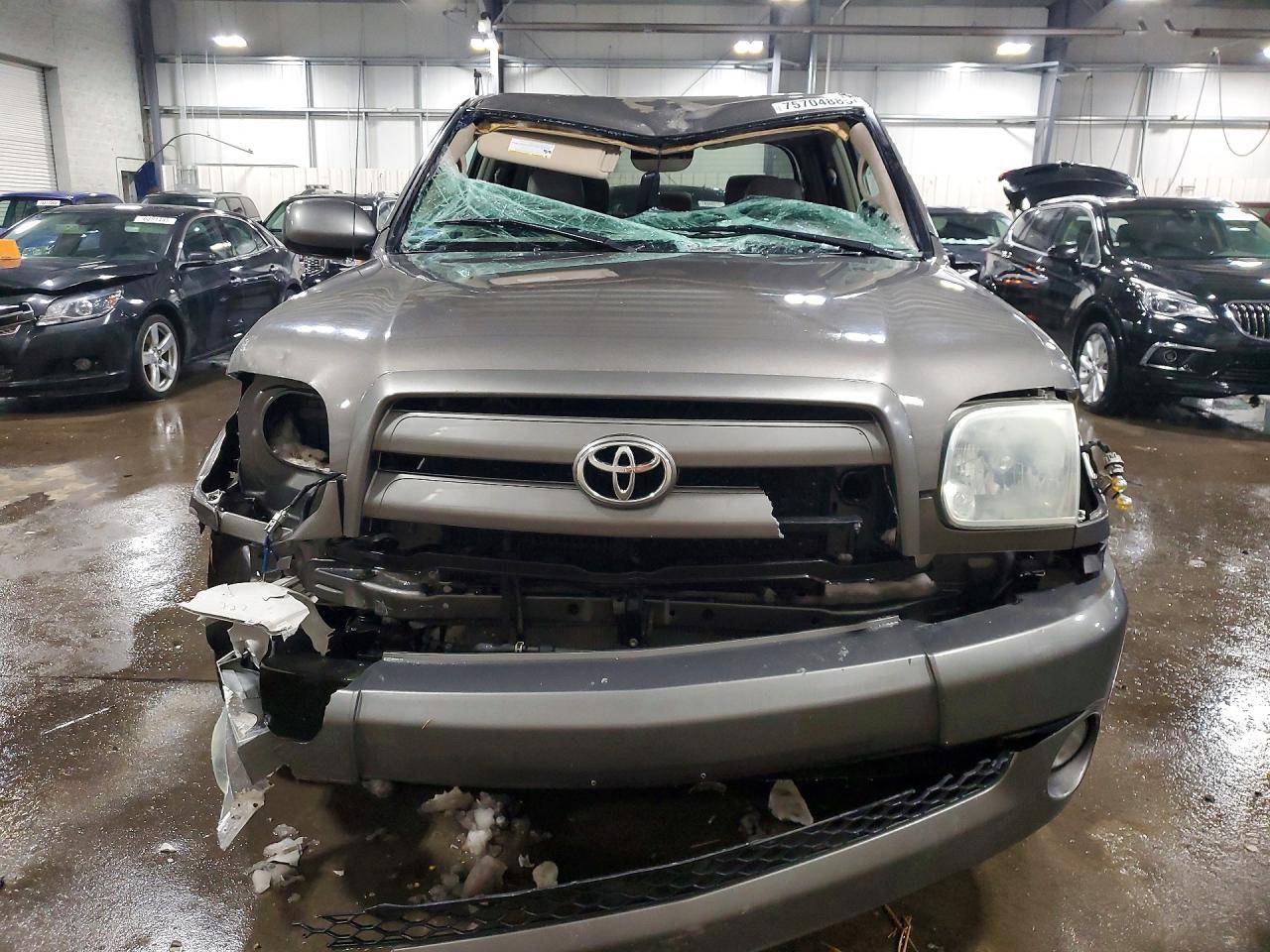 2005 TOYOTA TUNDRA