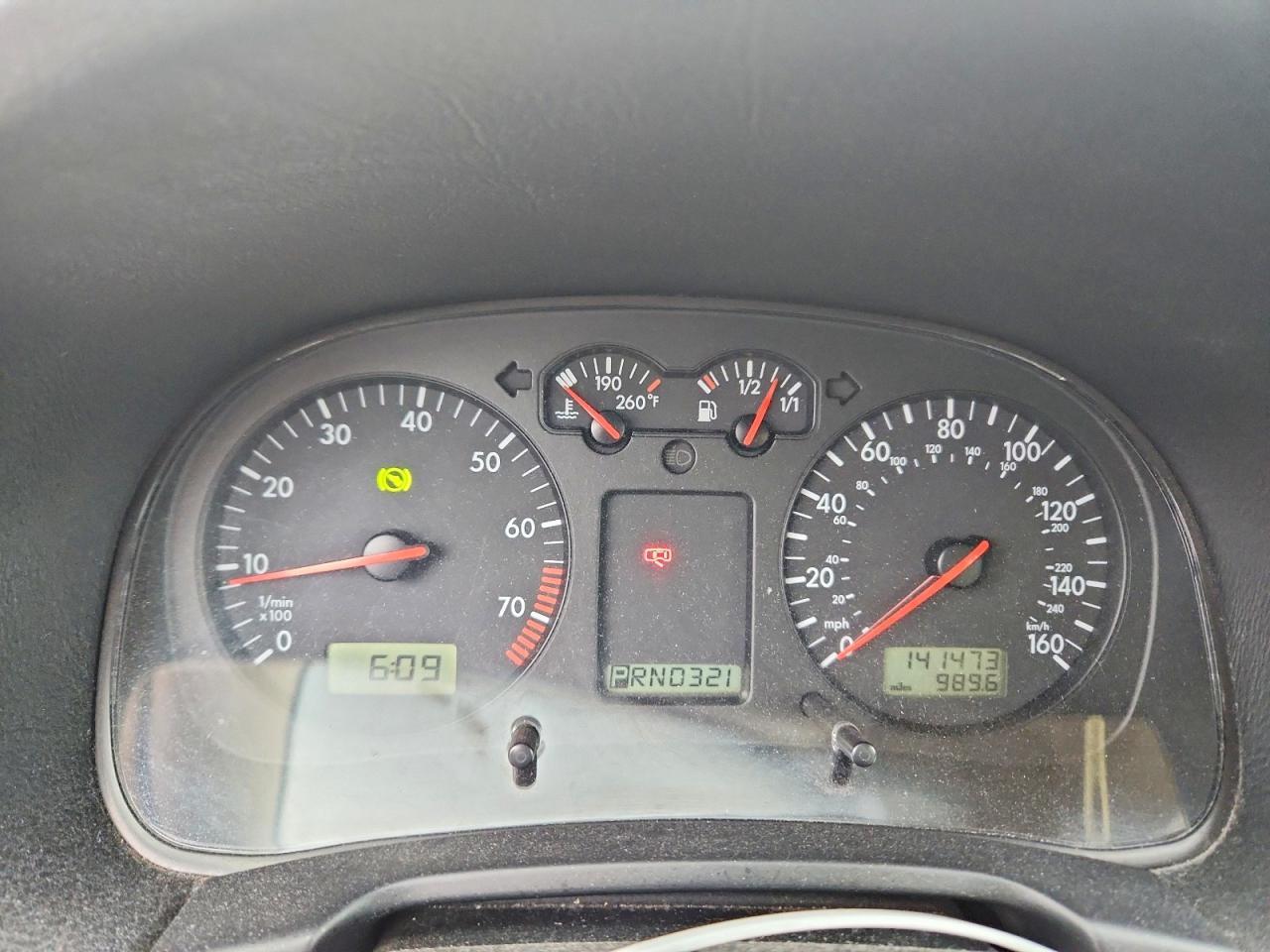 2002 VOLKSWAGEN JETTA