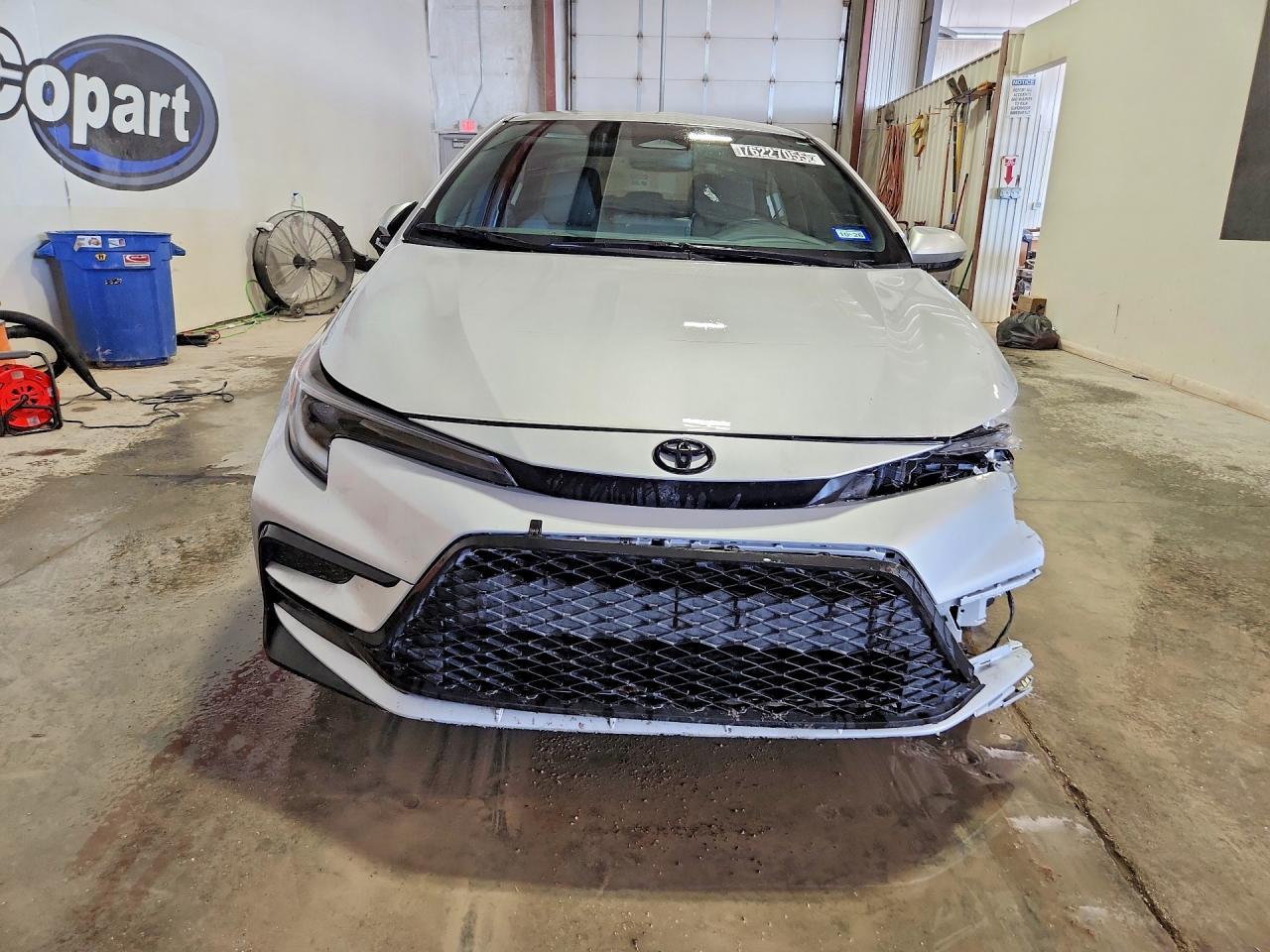 2024 TOYOTA COROLLA