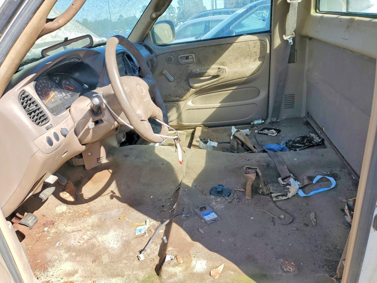 2002 TOYOTA TUNDRA