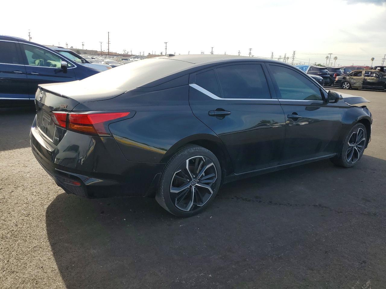 2024 NISSAN ALTIMA