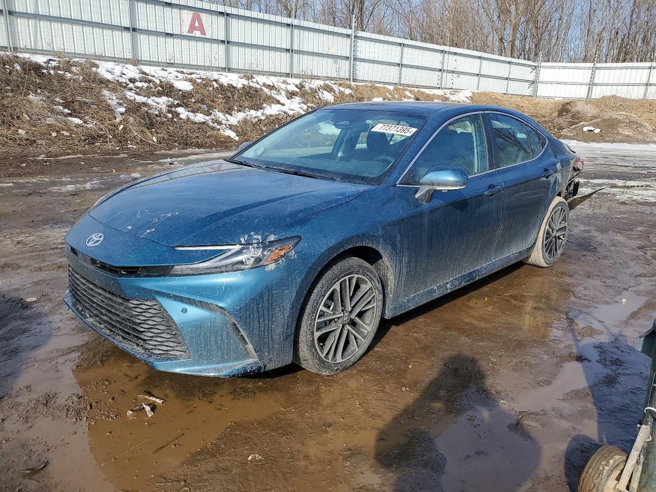 2026 TOYOTA CAMRY