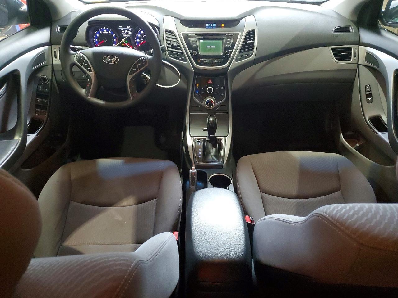 2016 HYUNDAI ELANTRA