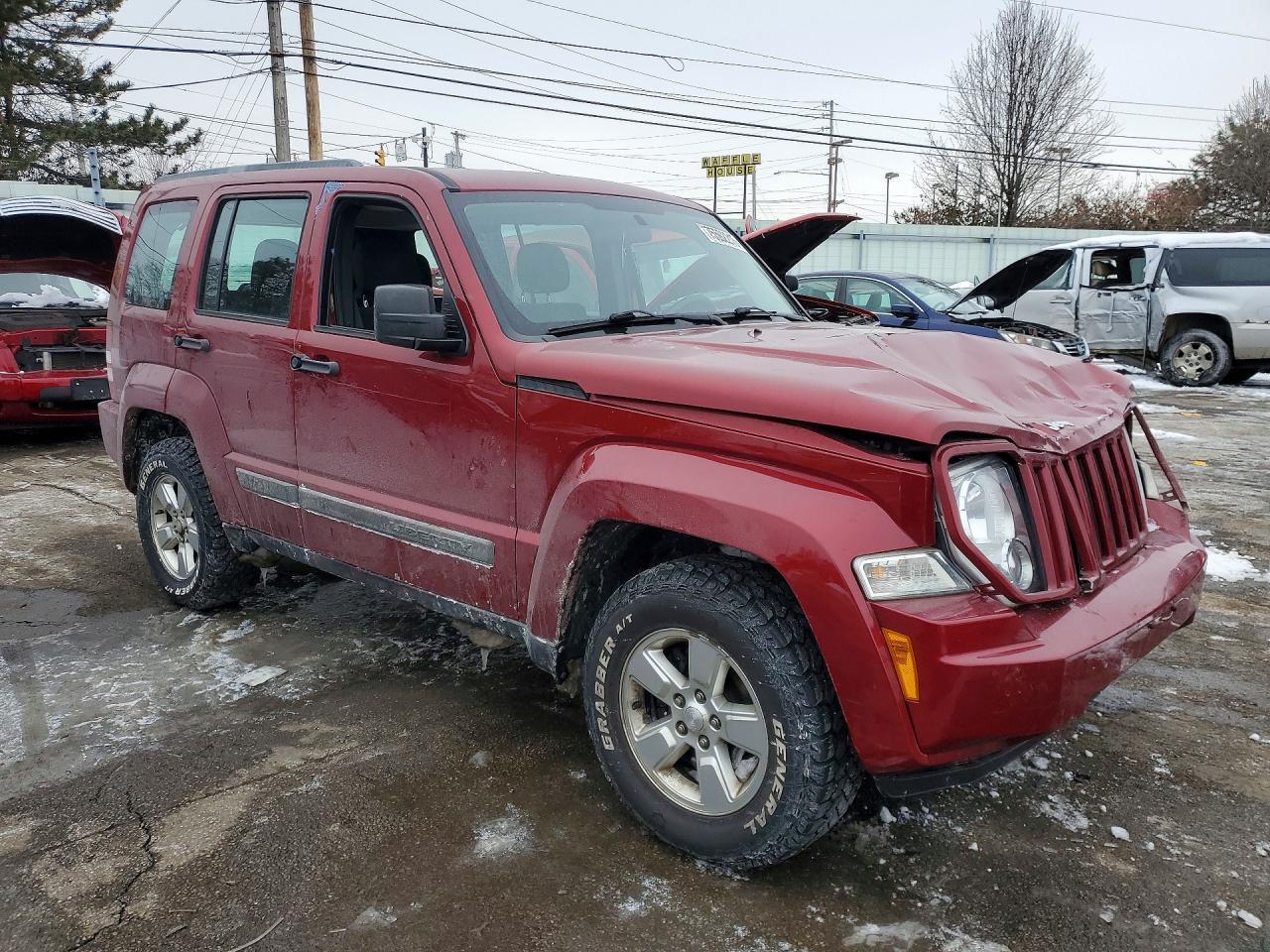 2012 JEEP Liberty