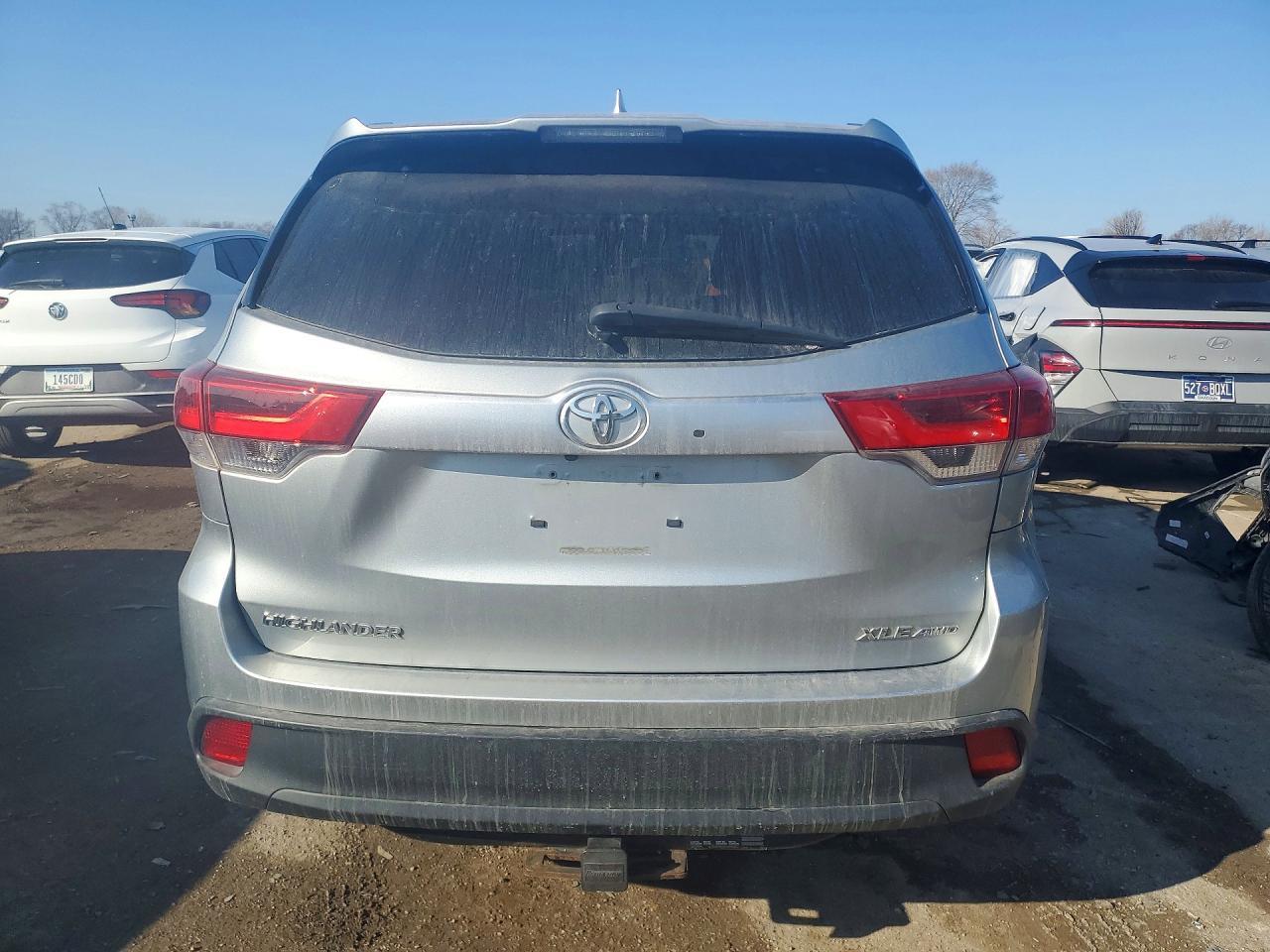 2019 TOYOTA HIGHLANDER
