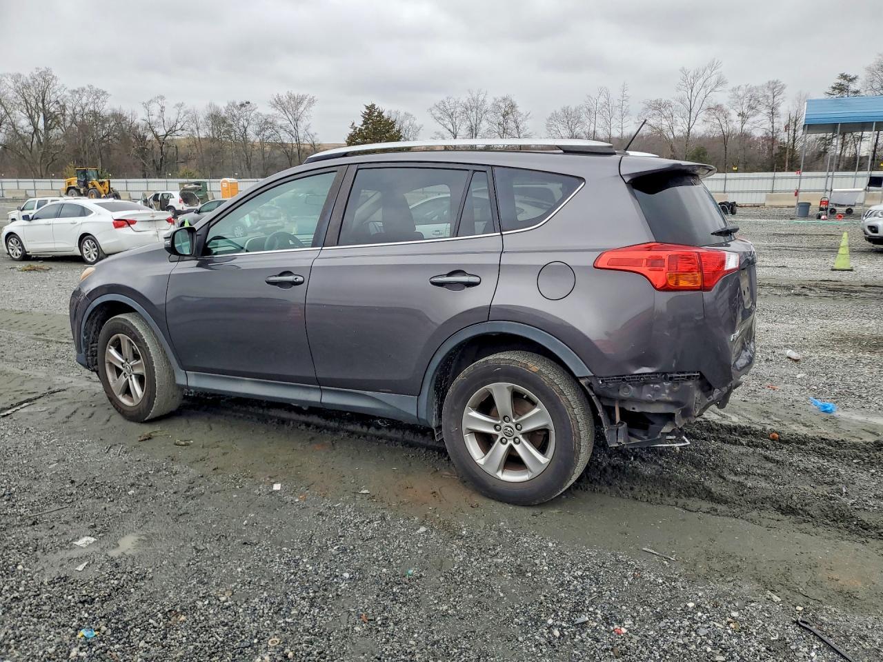 2015 TOYOTA RAV4
