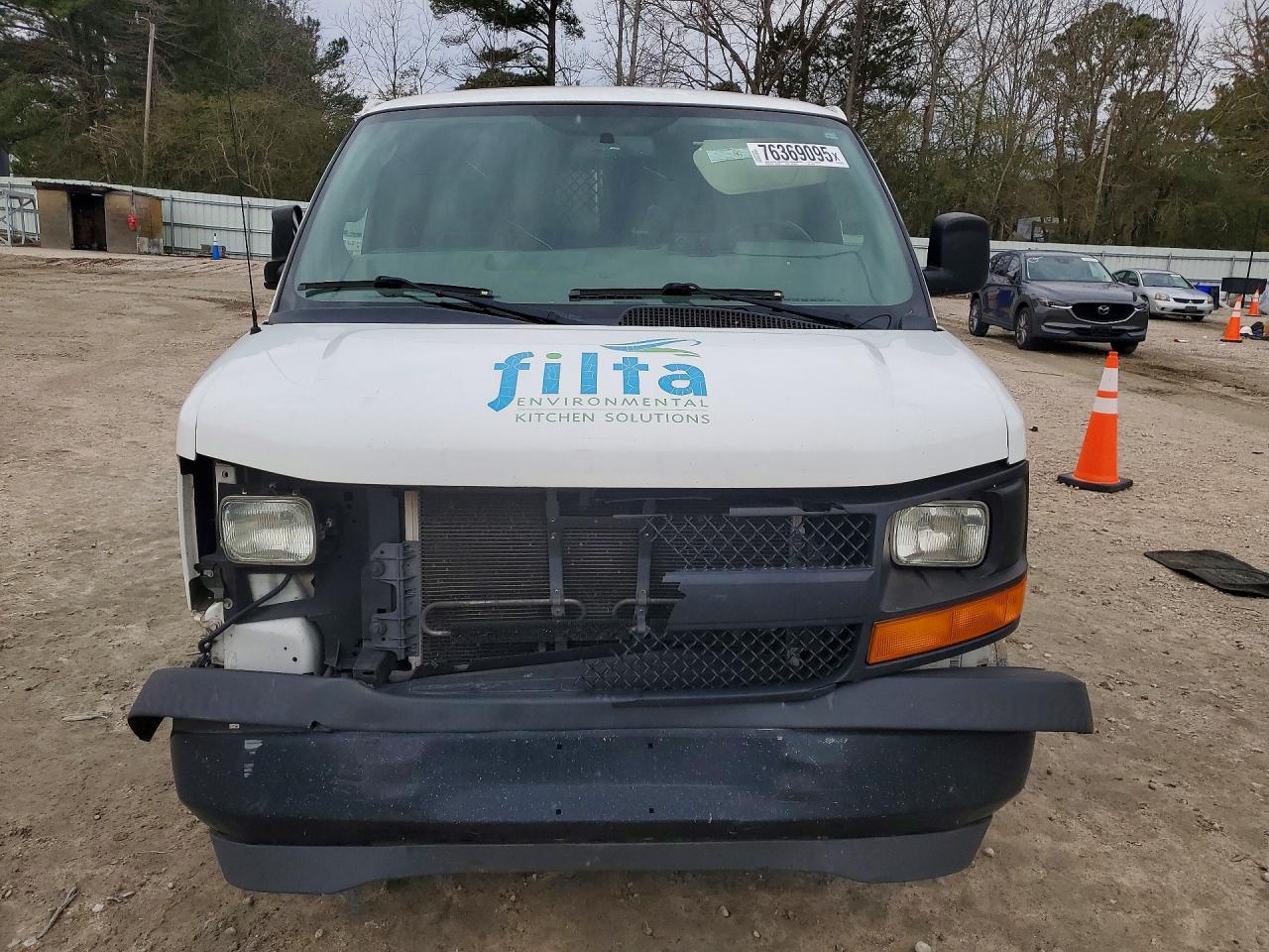 2017 CHEVROLET EXPRESS 2500