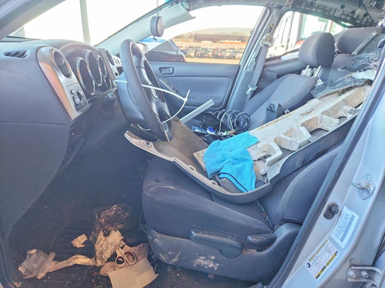 2005 PONTIAC VIBE