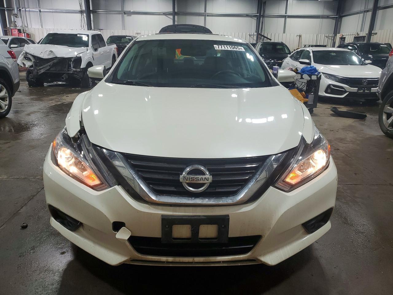 2017 NISSAN ALTIMA