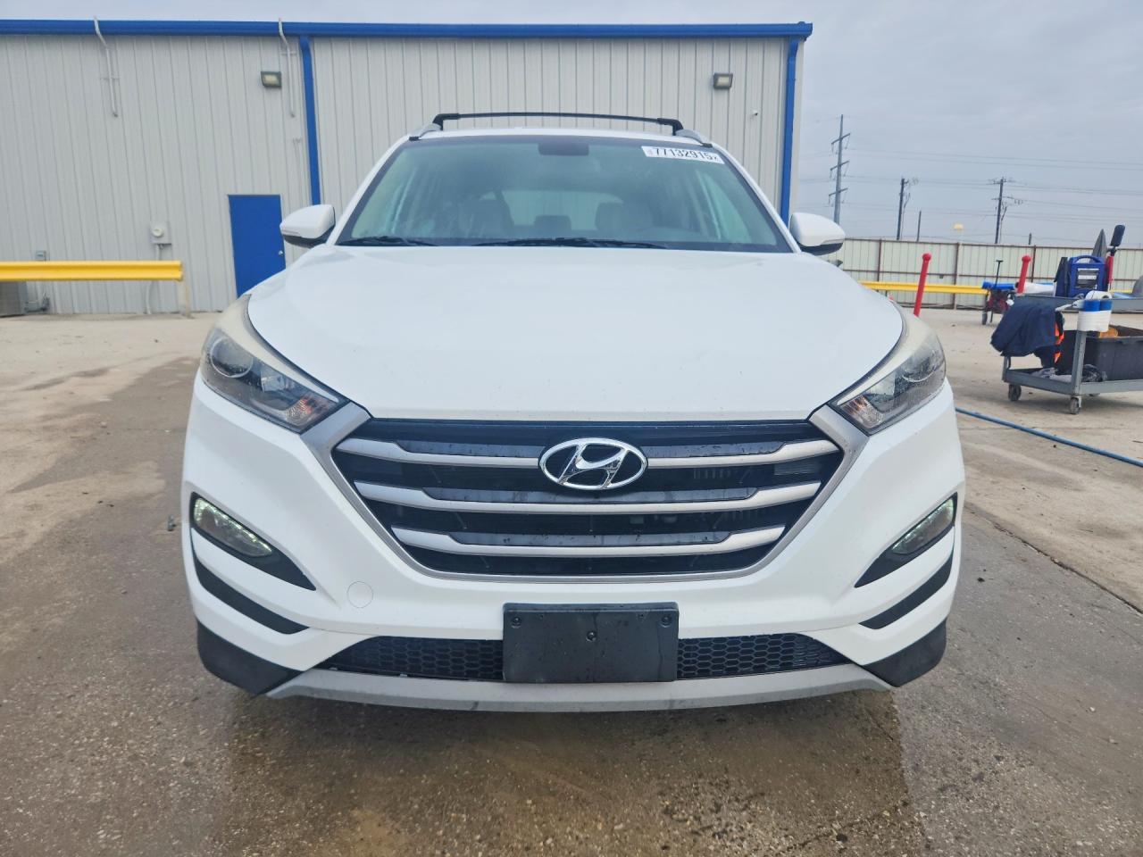 2017 HYUNDAI TUCSON