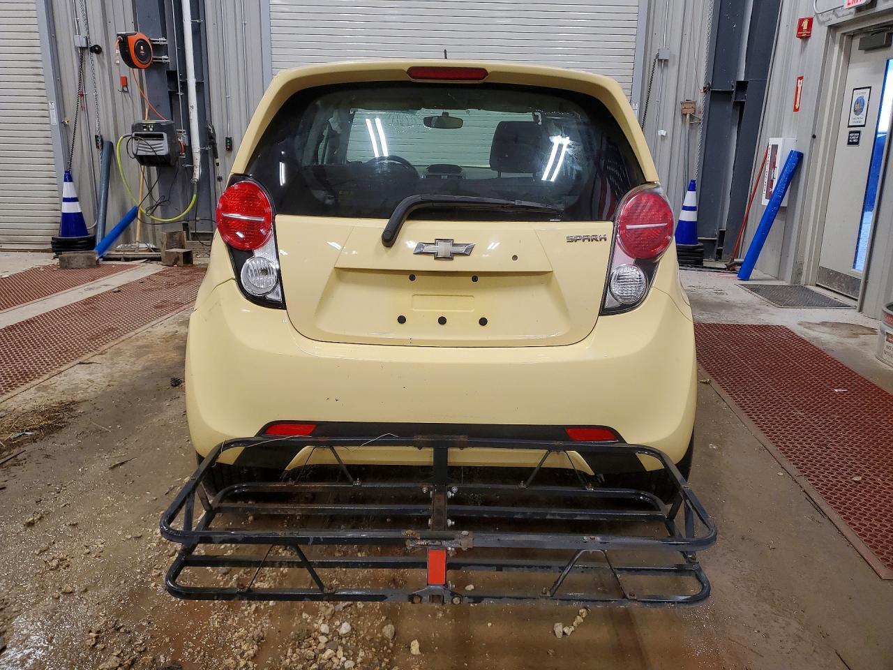 2013 CHEVROLET Spark