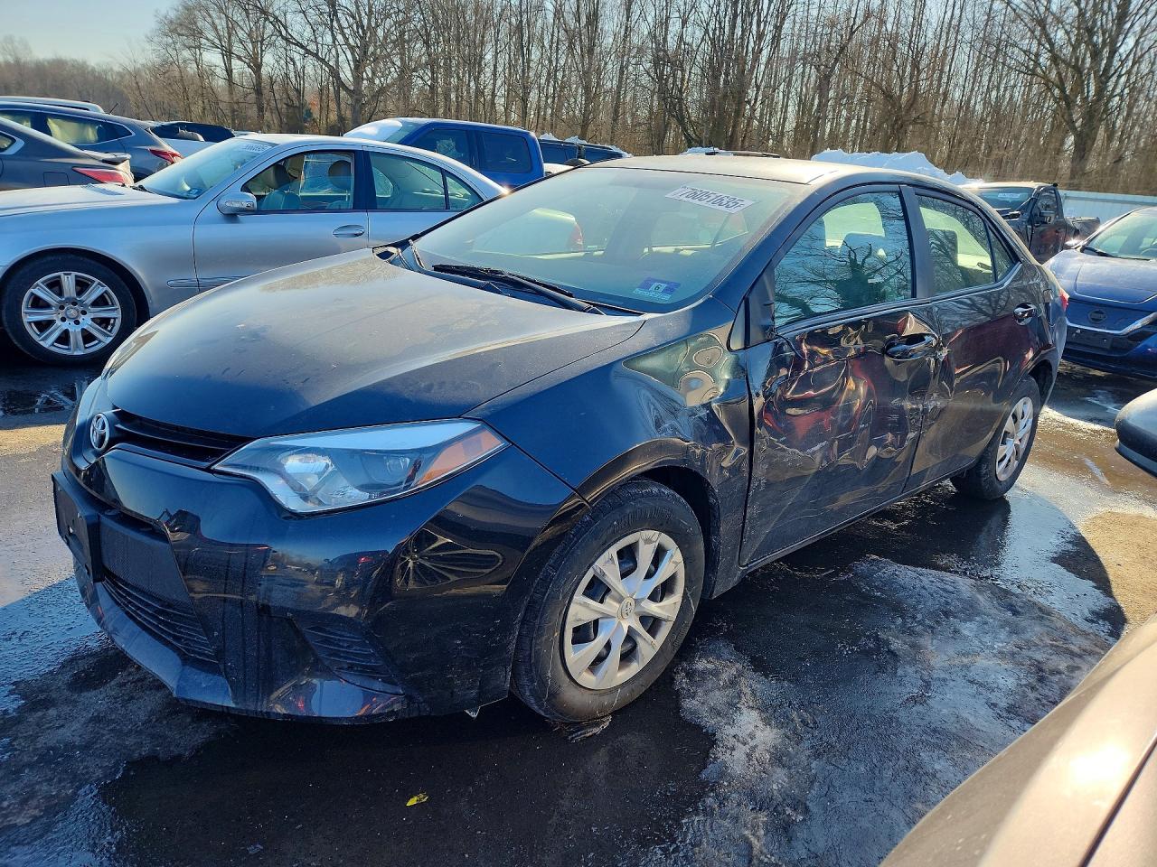 2015 TOYOTA COROLLA